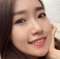 氧化鋯烤瓷牙價格5600元兩顆，果很滿意