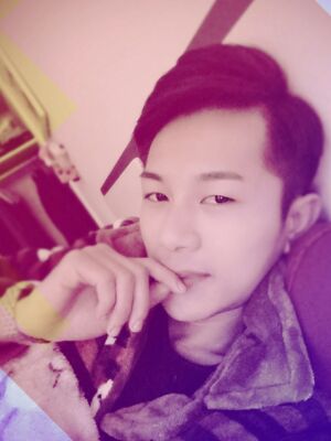 打B****果明X嗎，親身示范給你們看