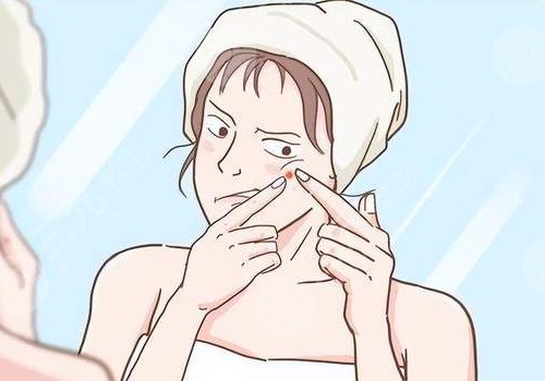 臉部長有脂肪粒是怎么回事？