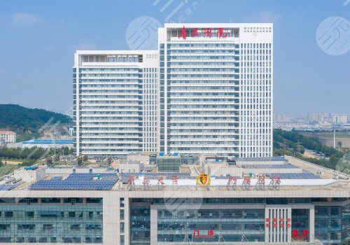 冷向峰雙眼皮怎么樣